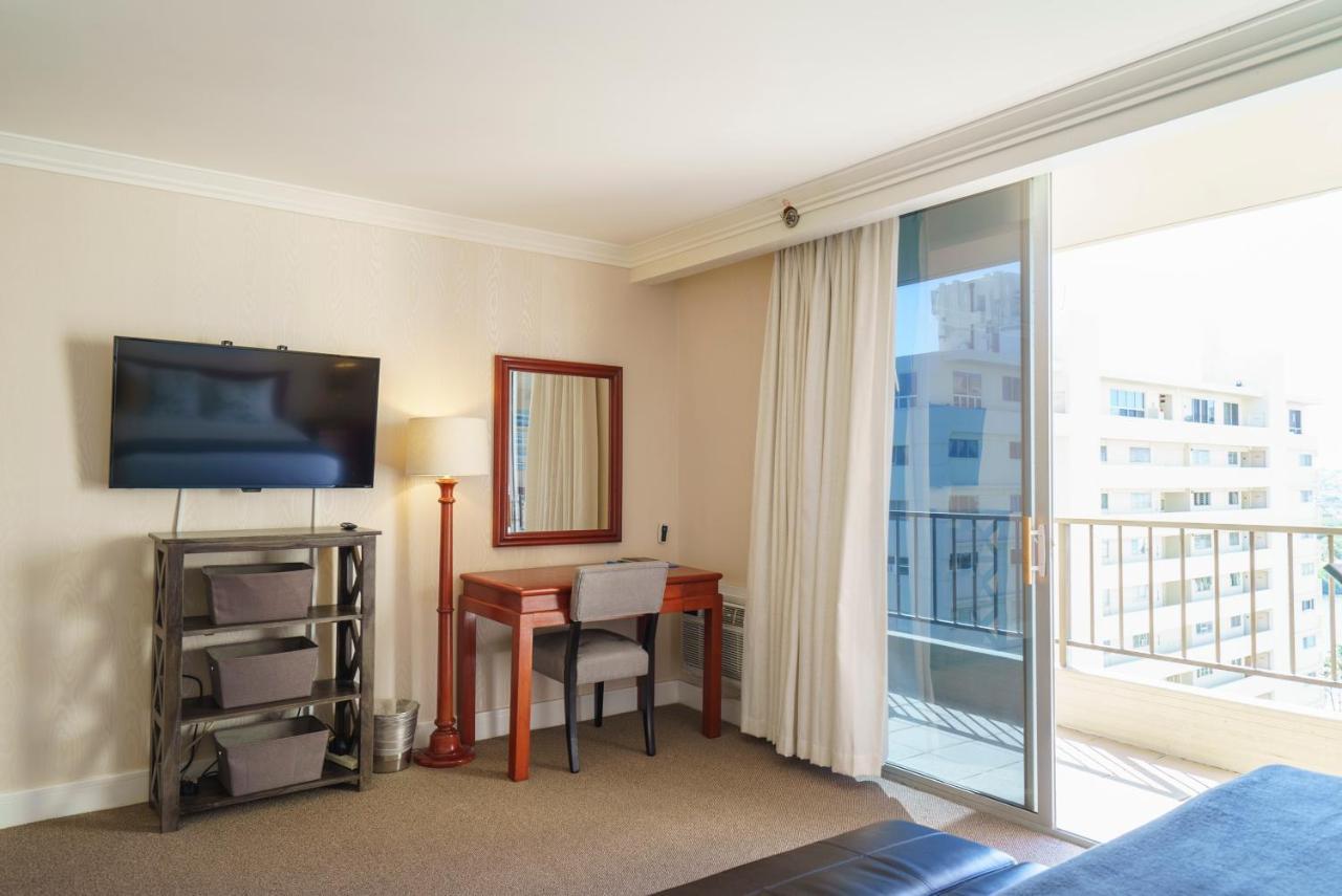 Studio Unit At The Royal Garden, In Waikiki ワイキキ・ロイヤルガーデン Honolulu Exterior photo